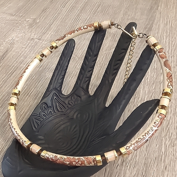 Vintage Japan Hand Painted  Porcelain Beaded Choker Necklace - Picture 2 of 12